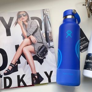 Hydro flask cold hotter longer water 21oz bottle